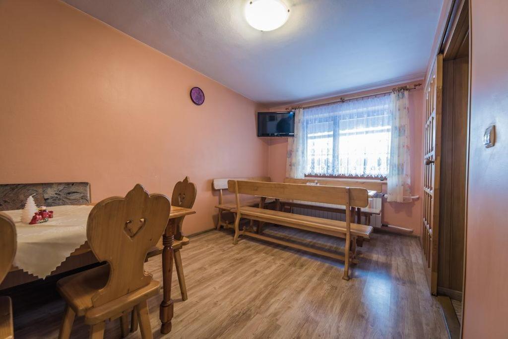 Pokoje Goscinne Pod Grapa Zakopane Esterno foto