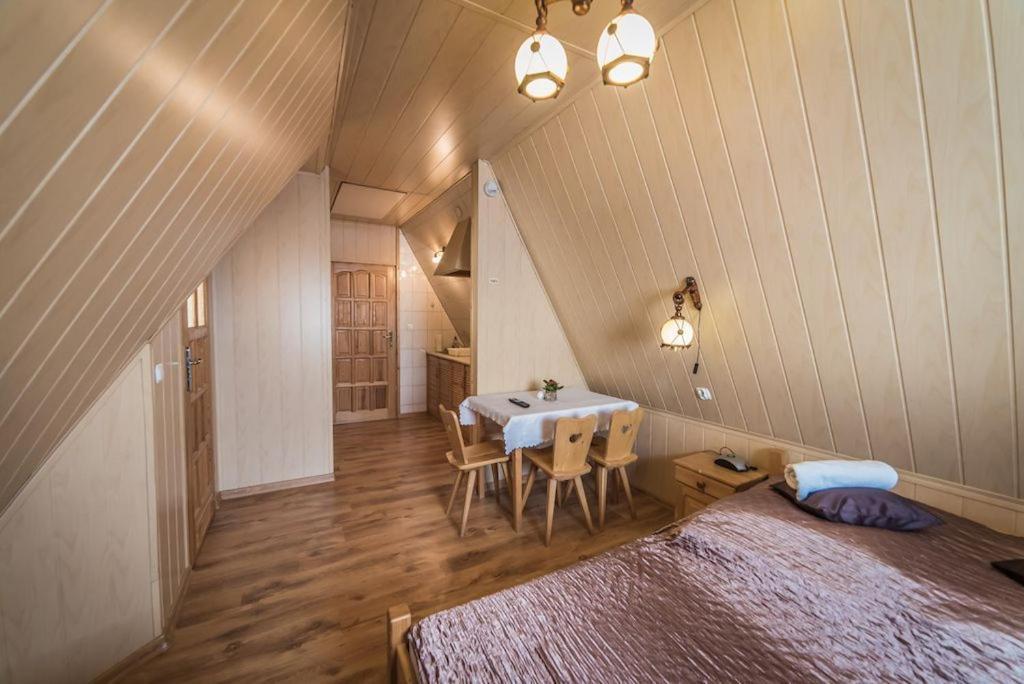 Pokoje Goscinne Pod Grapa Zakopane Esterno foto